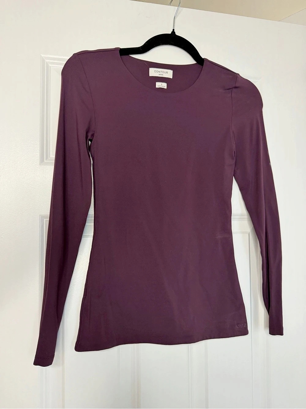 Aritzia Contour Long Sleeve Top in Purple